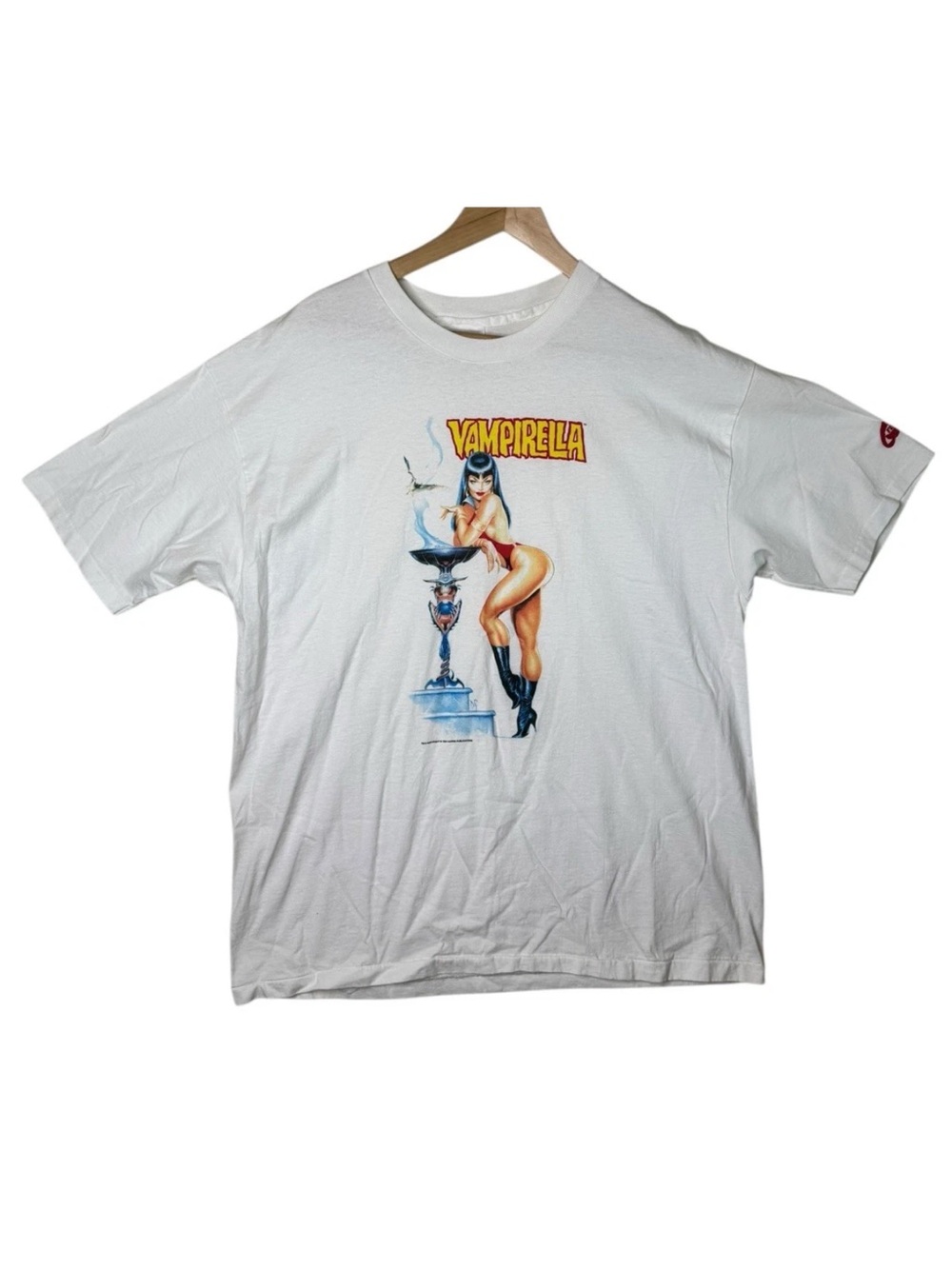 VTG 1994 Vampirella T-Shirt Short Sleeve Shirt White Single Stitch Adult Size XL